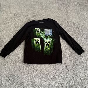 Mojang Minecraft youth, large,‎ long sleeve graphic shirt